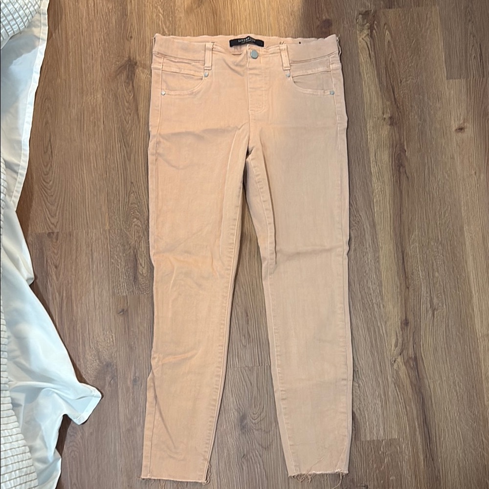 Women's Light Pink Jeans